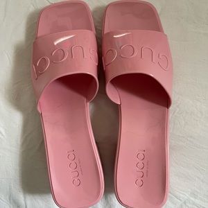 Women’s Gucci Rubber Sandals